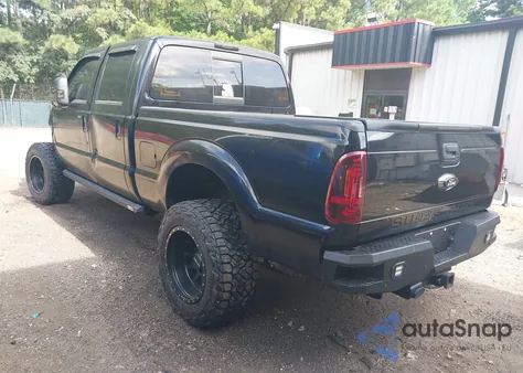 2016 Ford F250 Super Duty z USA, uszkodzony, nr VIN 1FT7W2BTXGEB02869